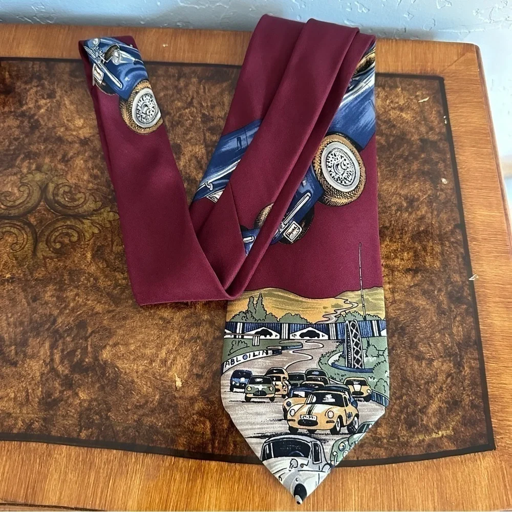 Robert Talbott Tie Jaguar Car Burgandy & Blue Silk Hand Sewn in USA 56” x 3.75”